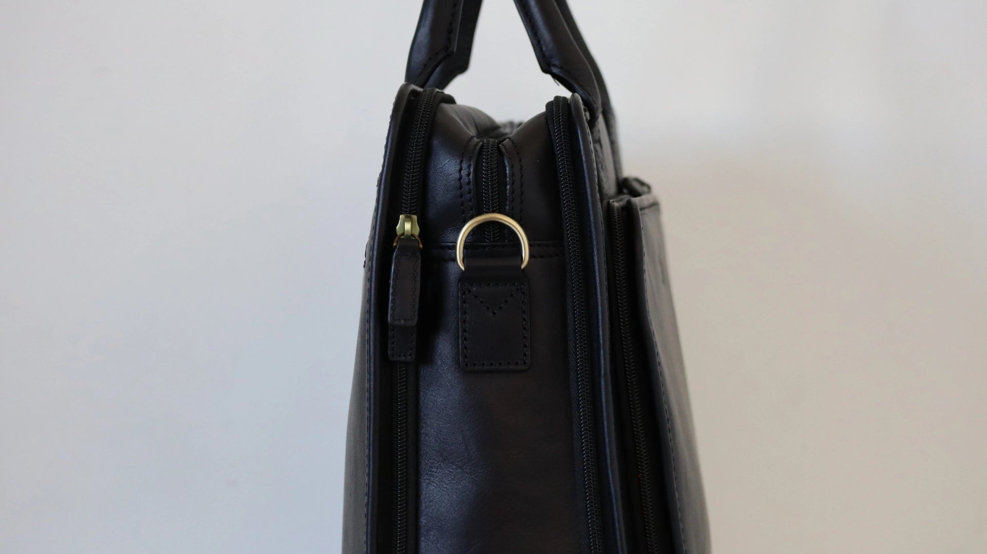 cartable en cuir noir pour ordinateur Katana 31044 -vue détails profil