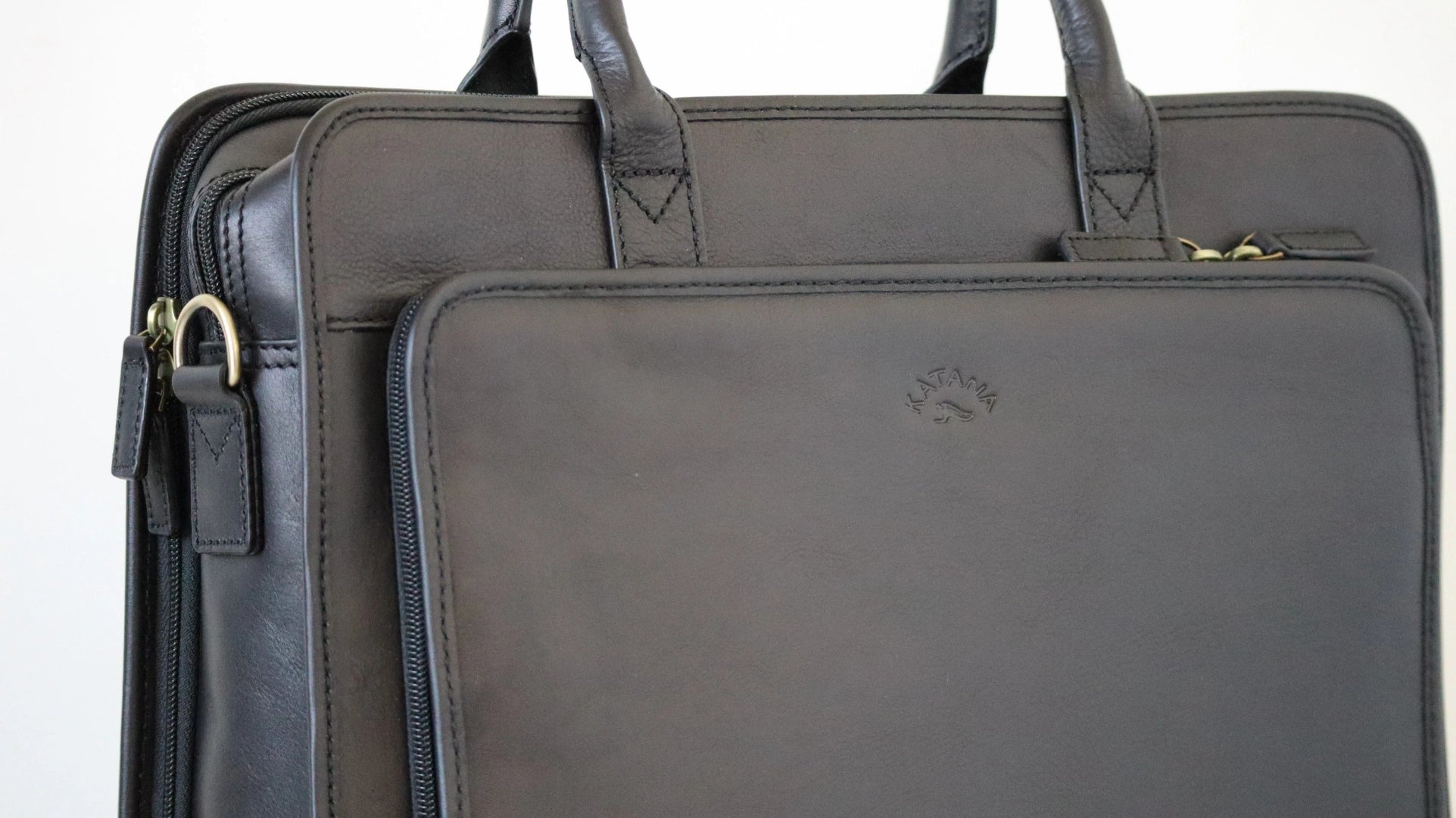 cartable en cuir noir pour ordinateur avec poignées Katana 31044 - vue de poche avant 