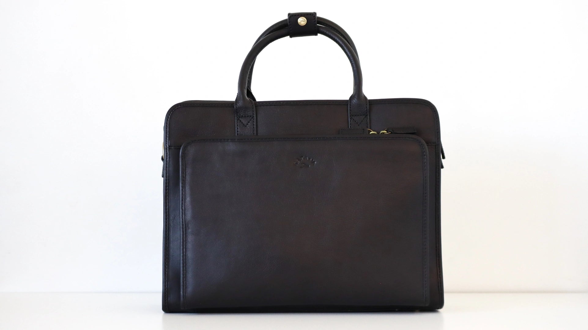 cartable en cuir noir pour ordinateur 31044 - vue avant 